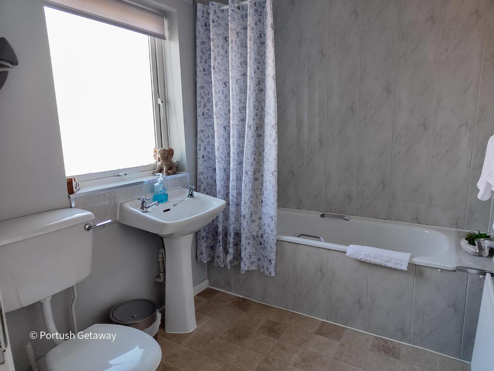 Portrush Getaway - Holiday Let Exteriör bild